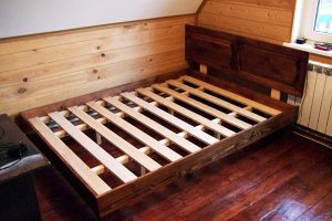 Ремонт деревянных кроватей в Красном Селе