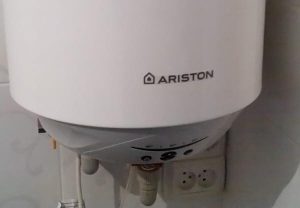 Замена водонагревателя Аристон в Красном Селе